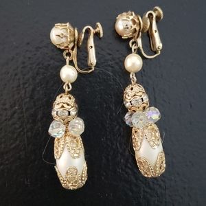 Vintage Gold and Pearl Drop Clip On Earrings